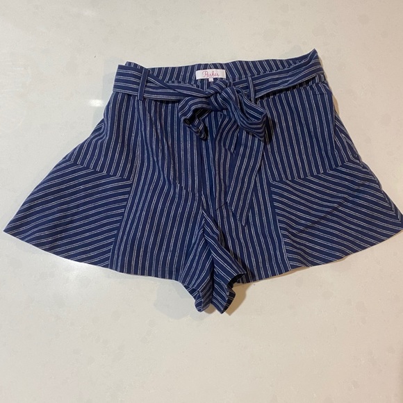 Parker Pinstripe Linen Shorts - Picture 7 of 8